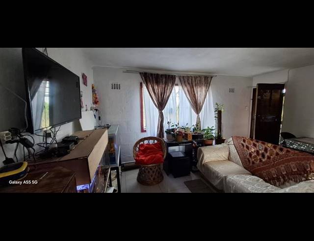 2 BEDROOM APARTMENT FOR SALE IN RYDALVALE